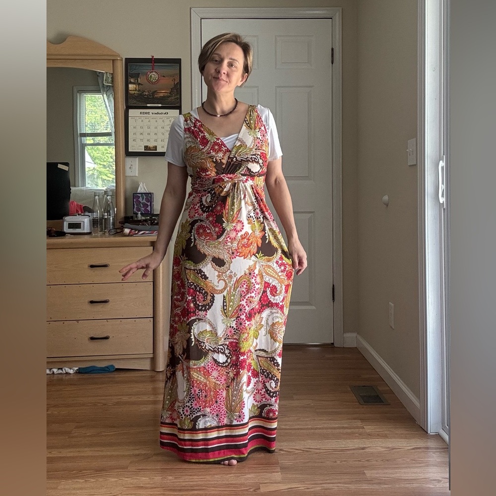 Boho paisley maxi dress. Bright and stylish.